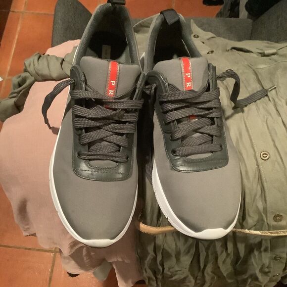 Prada size uk 9.5 us 10.5 tech laced trainer sneaker shoe eu size 44 - Picture 1 of 14